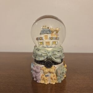 The Boyds Collection Baby Ark Globe Trinket Box